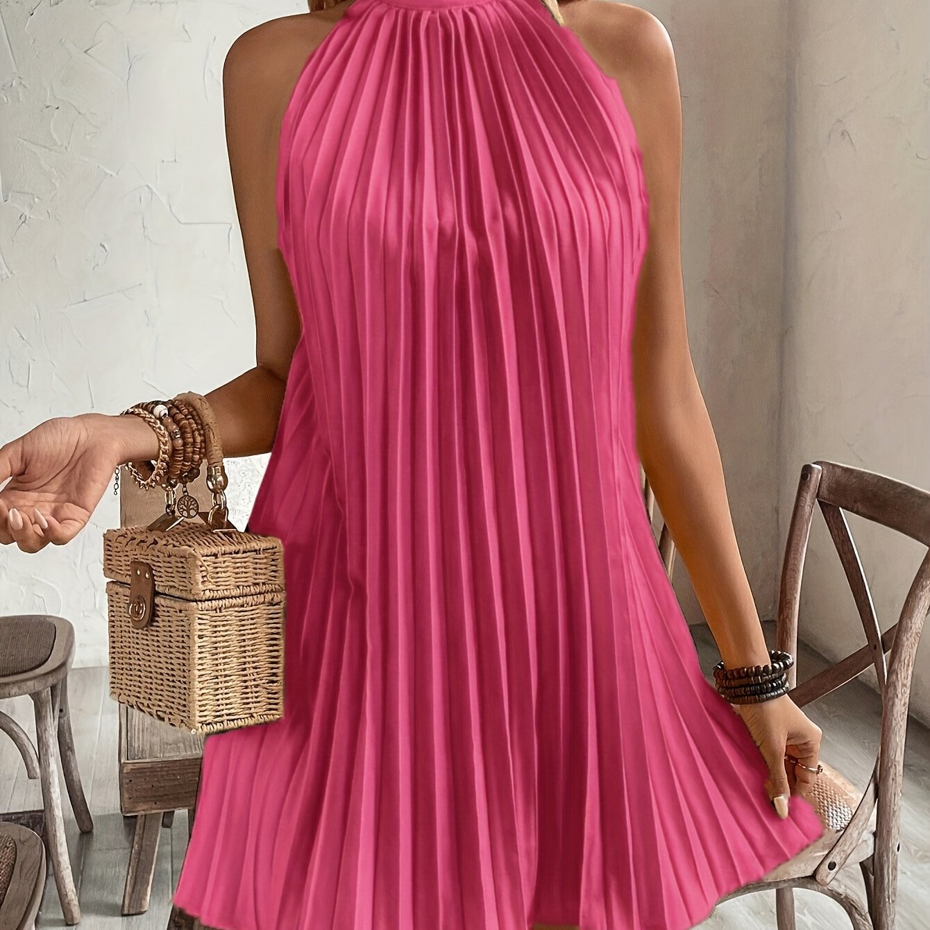 Women's Elegant Halter Neck A-Line Dress with Pleated Detail - Machine Washable Solid Color All-Season Casual to Formal Wear, Versatile Fashion, Smooth Texture Fabric